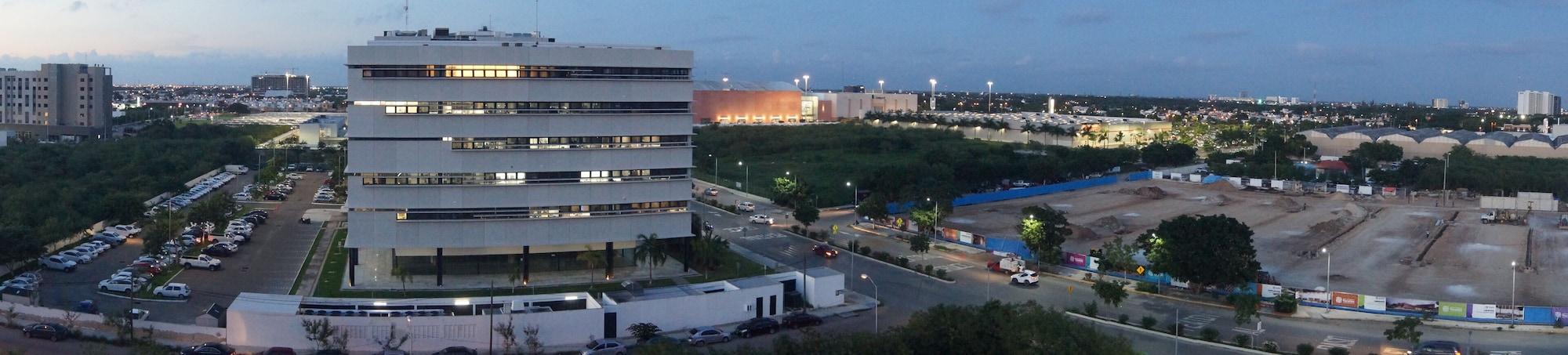 Hampton Inn By Hilton Mérida Extérieur photo