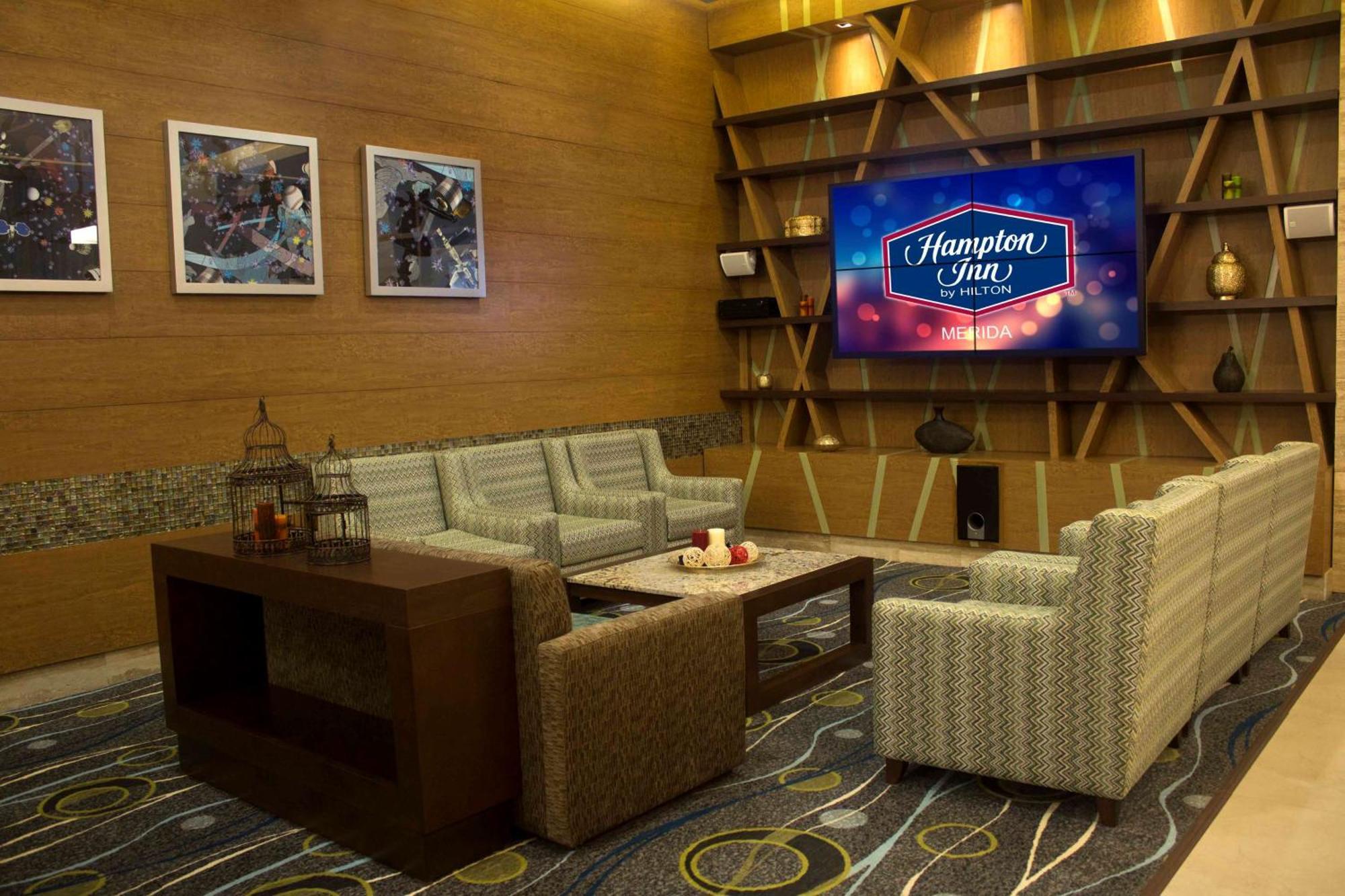 Hampton Inn By Hilton Mérida Extérieur photo