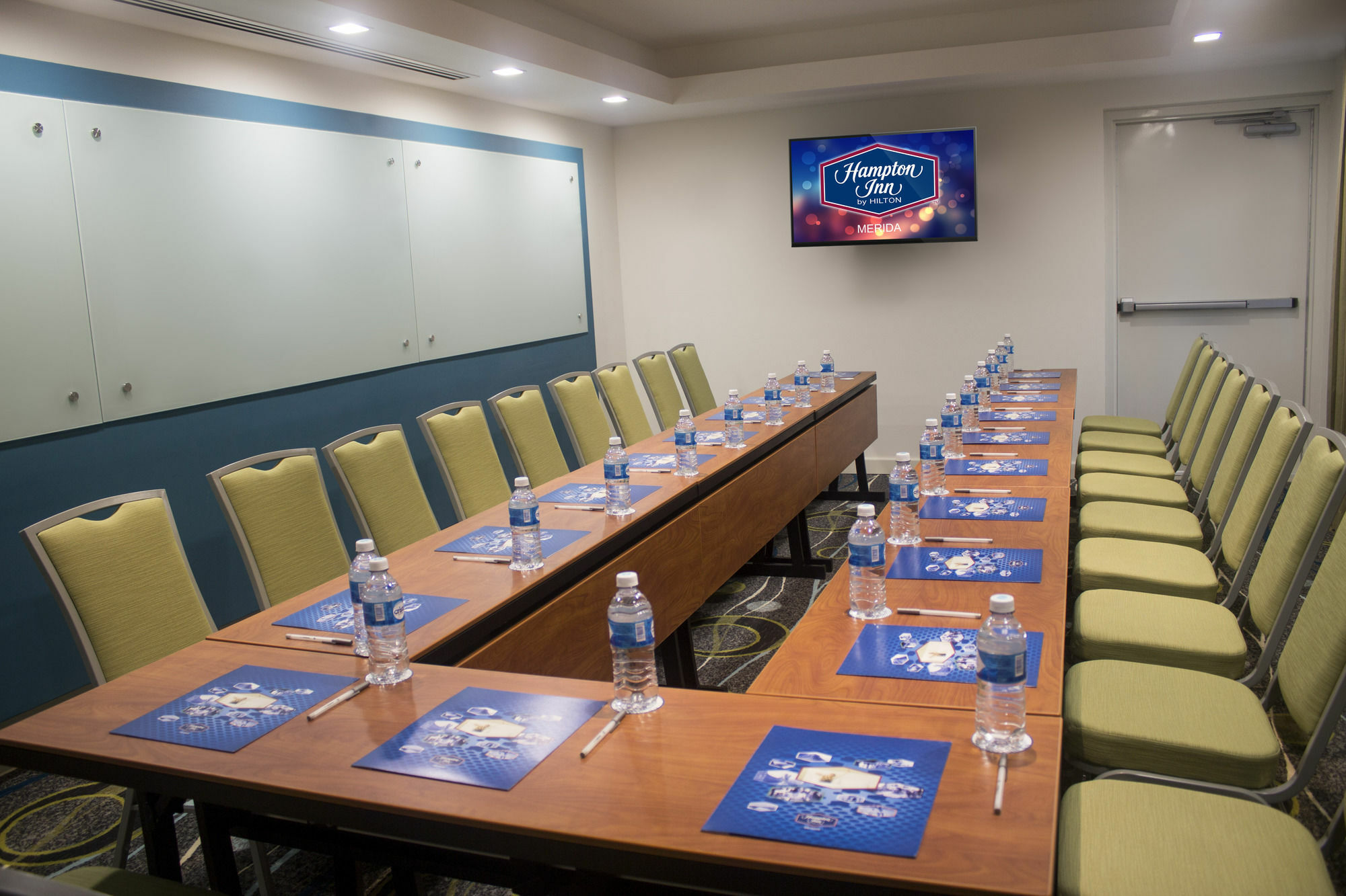 Hampton Inn By Hilton Mérida Extérieur photo